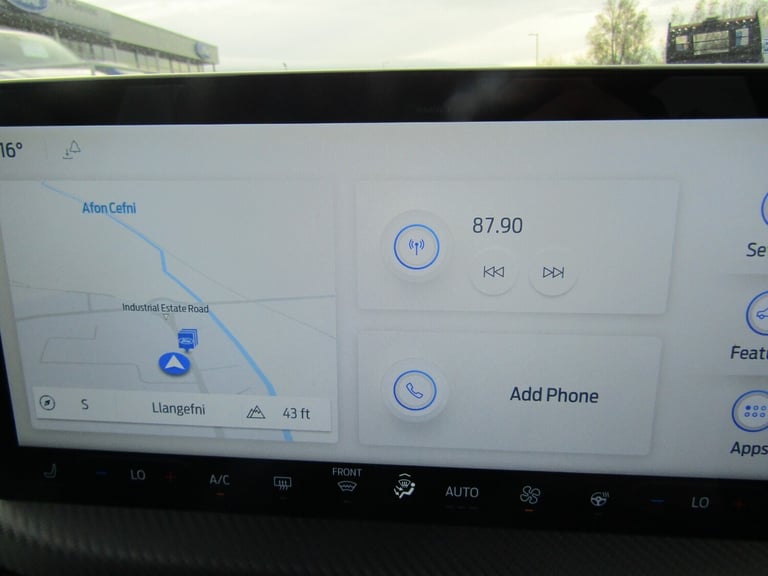 2024 Ford Kuga 2.5 PHEV ST-Line X 5dr CVT - 20'' Alloys / Tech Pack / Huge saving VS New Estate P...