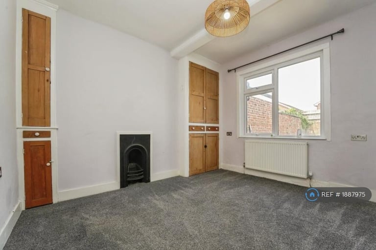 3 bedroom house in Keynsham Street, Cheltenham, GL52 (3 bed) (#1887975)