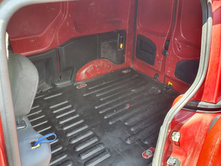 REDUCED: Citroen BERLINGO, 2010, Manual, 1.6 diesel, manual, long MOT