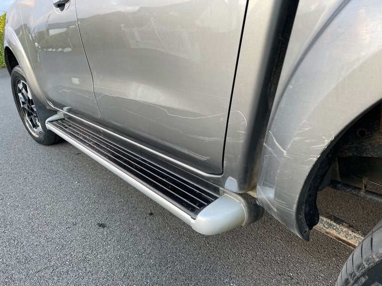 2020 nissan Navara 2.3 low miles