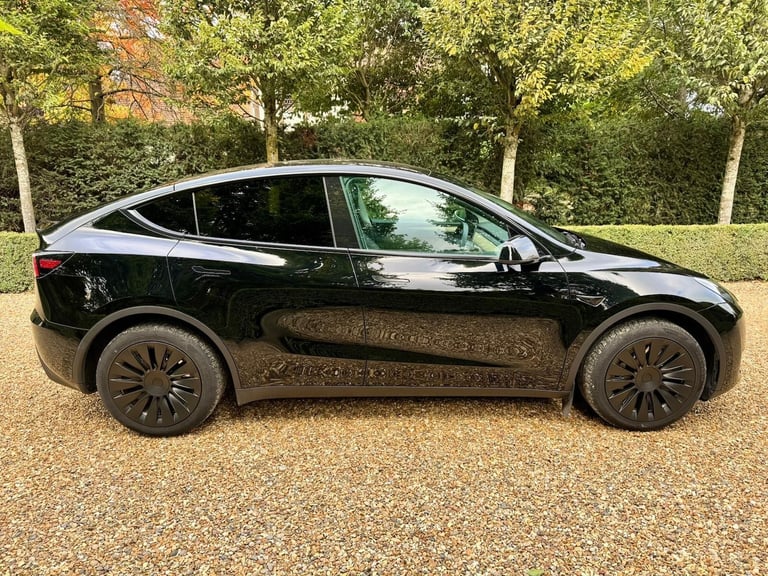  Tesla Model Y (Dual Motor) Long Range Auto 4WDE 5dr Electric Automatic