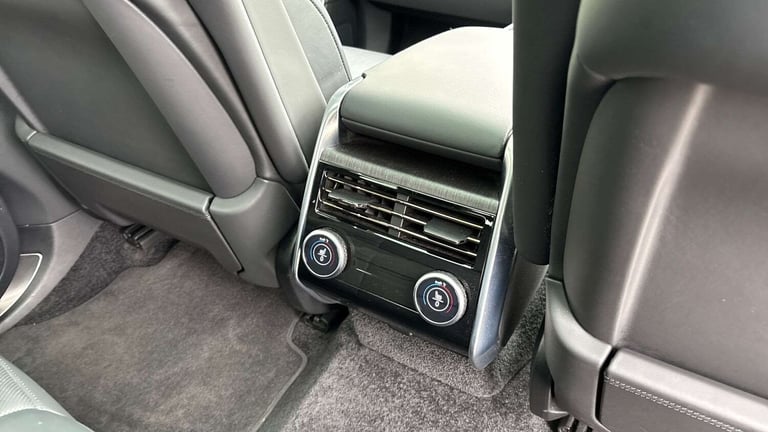 2023 Land Rover Range Rover 3.0 D300 SE 4dr Auto SUV Diesel Automatic