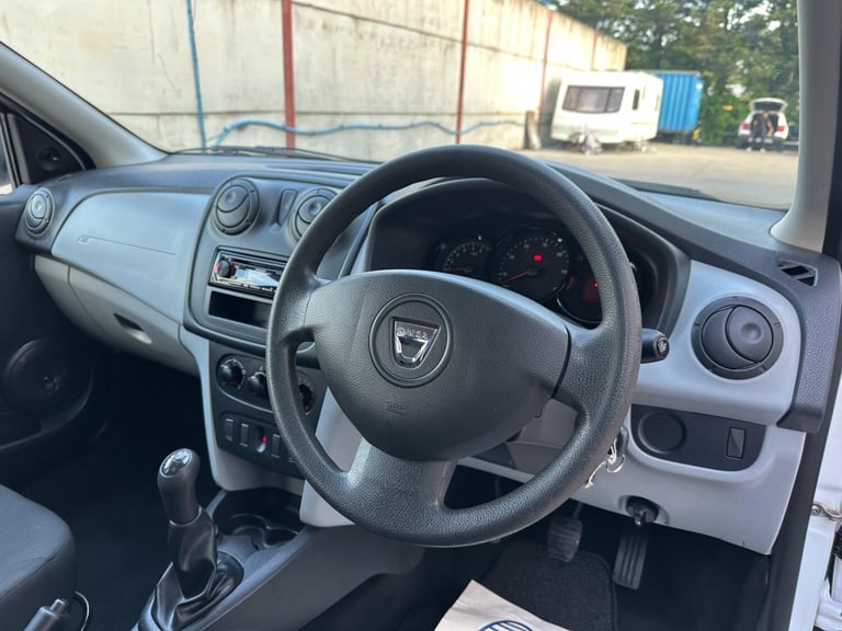 2014 Dacia Sandero 1.2 Access Euro 5 5dr HATCHBACK Petrol Manual