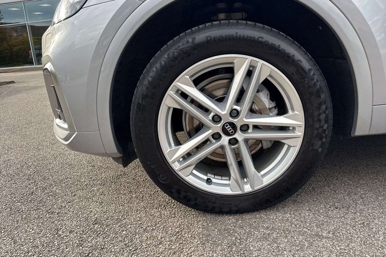 2022 Audi Q5 40 TDI Quattro S Line 5dr S Tronic SUV Diesel Automatic