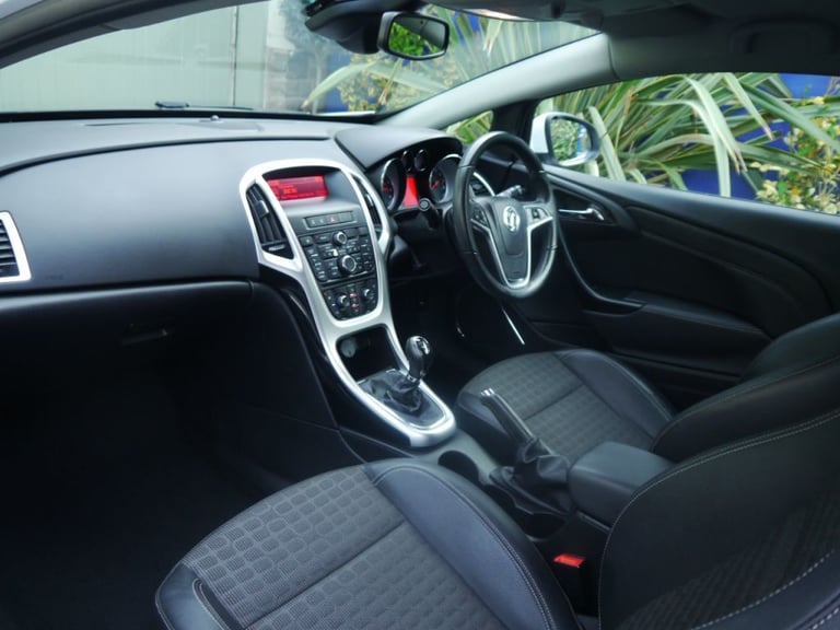  Vauxhall Gtc 1.4T 16V SRi (AWAITING V5) Petrol