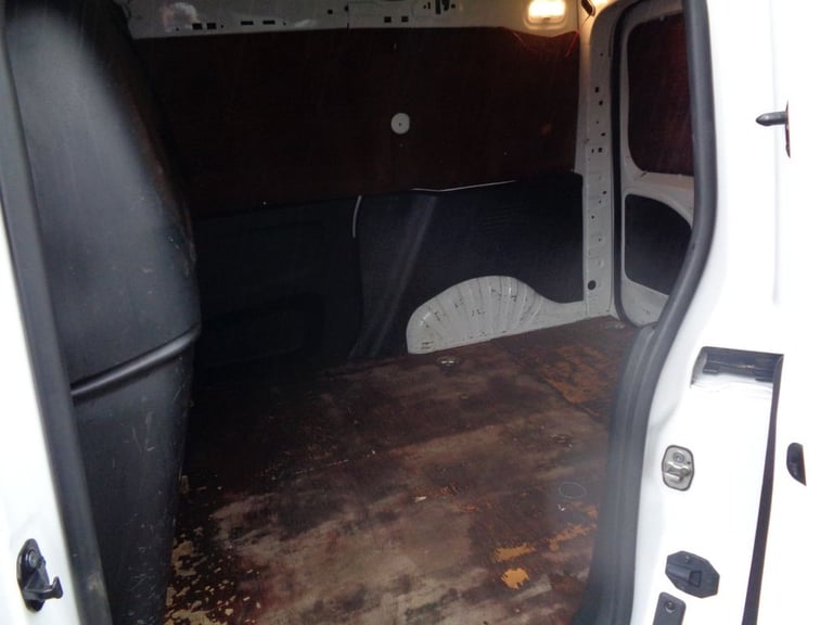 2019 69 VAUXHALL COMBO 1.6 TURBO D 2300 SPORTIVE PANEL VAN 4DR DIESEL NO VAT 