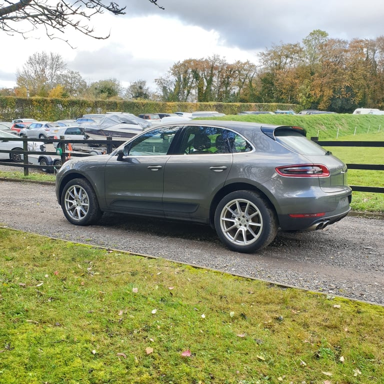 PORSCHE MACAN S (2015) 3.0 TD V6 S SUV 5dr Diesel PDK 4WD Euro 6 260P/S STUNNING