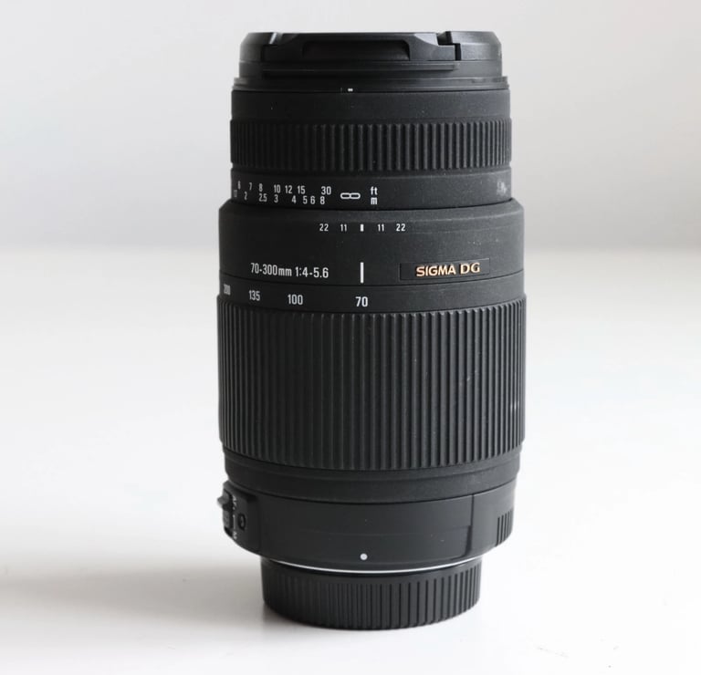 Sigma AF 70-300mm f4-5.6 DG OS Telephoto zoom Lens for Nikon