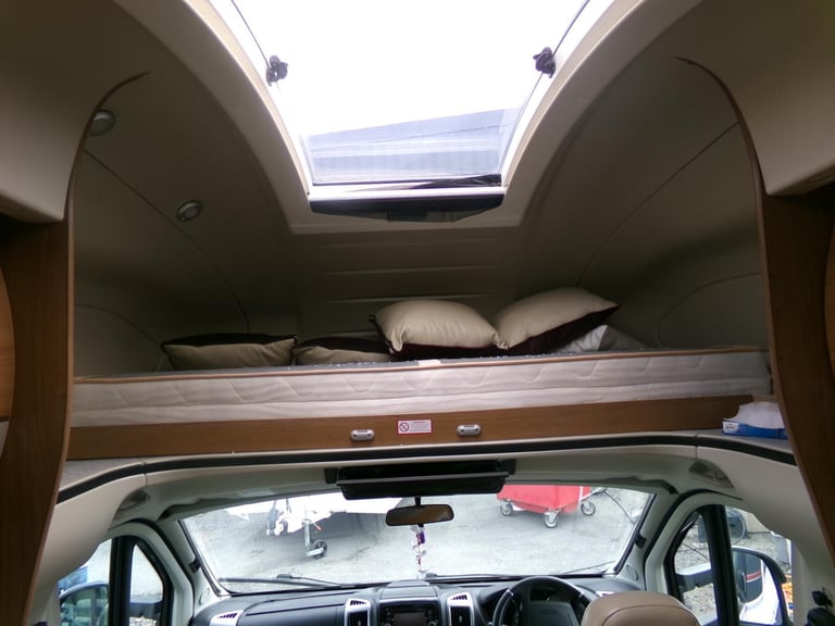 2015 FIAT AUTO TRAIL FRONTIER CH-TA. 6 BERTH. FULL LEATER. TOW BAR