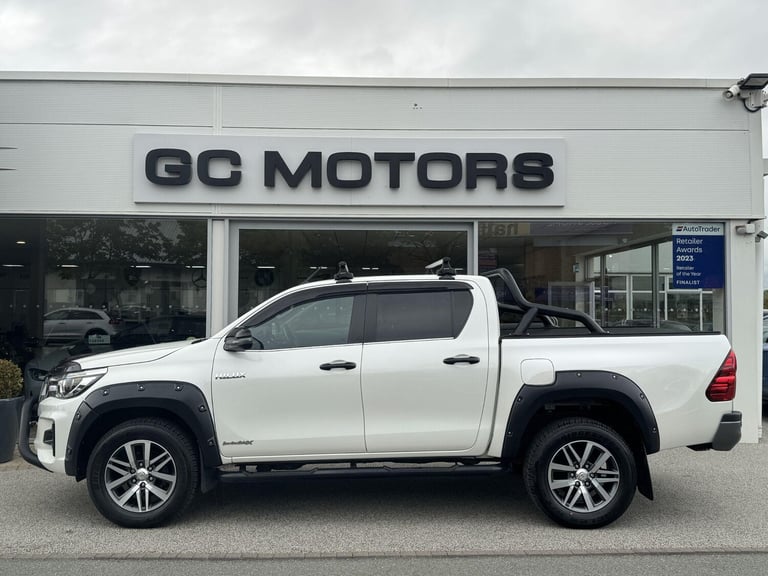 2020 Toyota Hilux 2.4 D-4D Invincible X Auto 4WD Euro 6 (s/s) 4dr (TSS) PICK UP Diesel Automatic