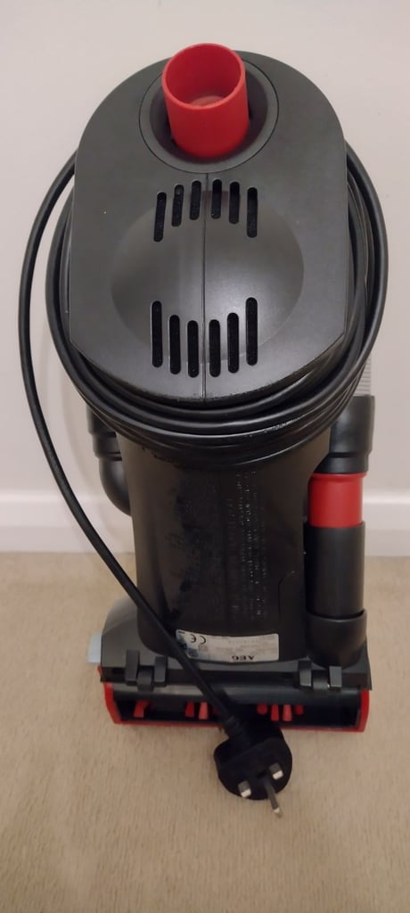 VACUUM CLEANER AEG RAPID CLEAN HAND HELD 
