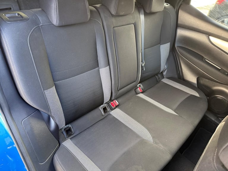 2017 Nissan Qashqai 1.2 DIG-T N-Connecta Euro 6 (s/s) 5dr HATCHBACK Petrol Manual