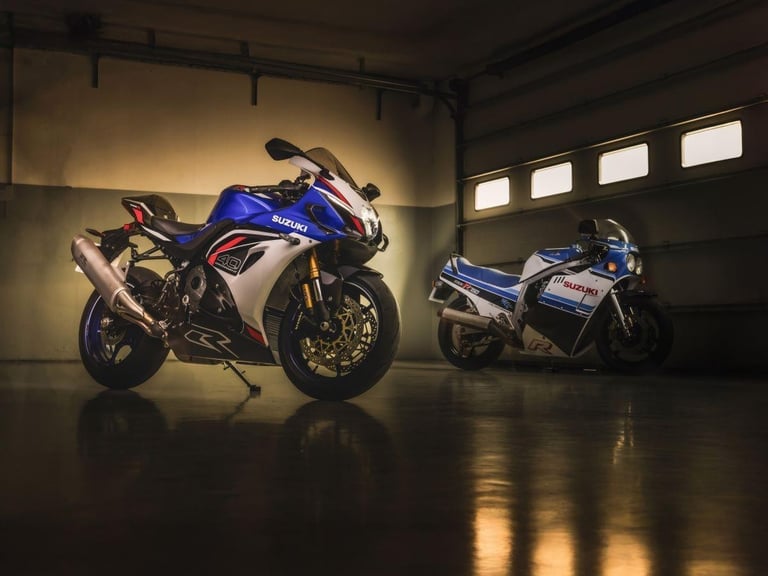 2026 new GSX-R1000R 40th Anniversary model. It's back! Price to be announced.