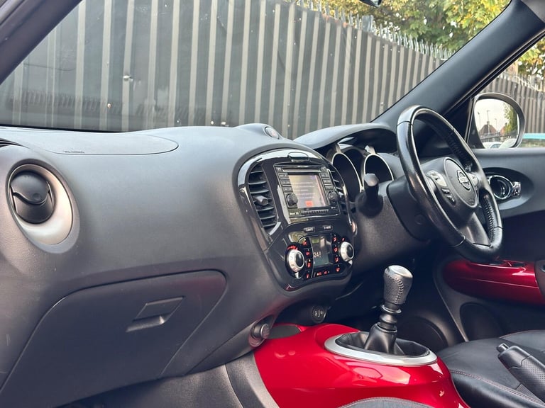 2012 Nissan Juke 1.6 DiG-T Tekna 5dr HATCHBACK PETROL Manual