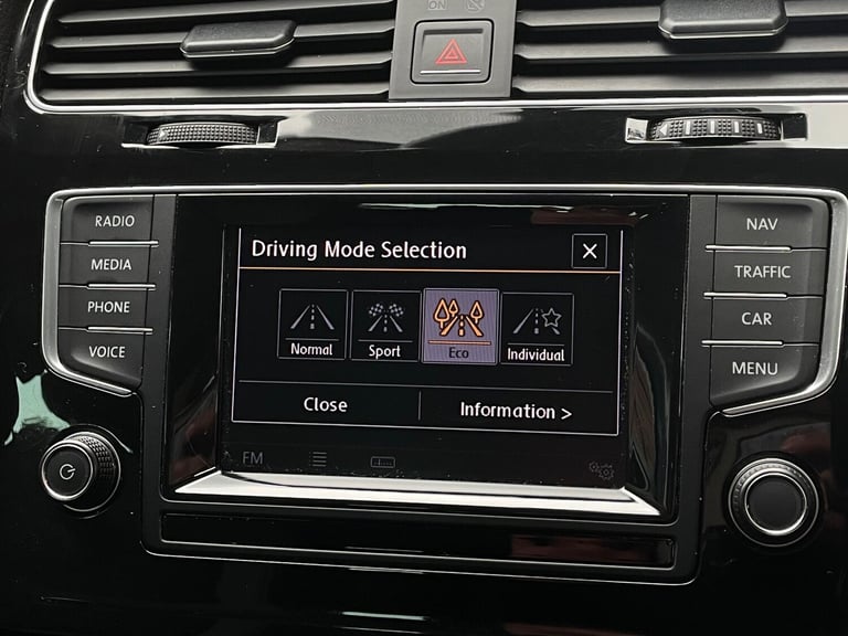 2015 Volkswagen Golf 2.0 TDI BlueMotion Tech GT DSG Euro 5 (s/s) 5dr ESTATE Diesel Automatic