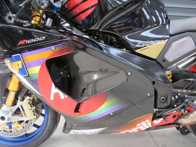 2003 Aprilia RSV RSV1000 PETROL Manual