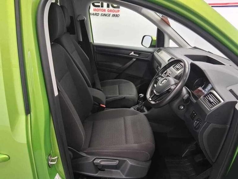 2019 Volkswagen Caddy 2.0 TDi C20 Maxi Combi WAV 5dr MPV Diesel Manual
