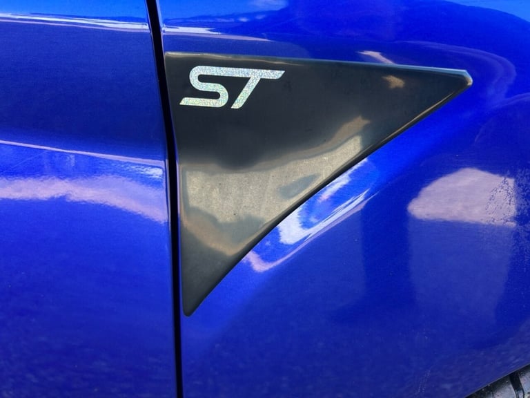 2014 Ford Fiesta 1.6T EcoBoost ST-2 3dr (182 ps) Hatchback Petrol Manual