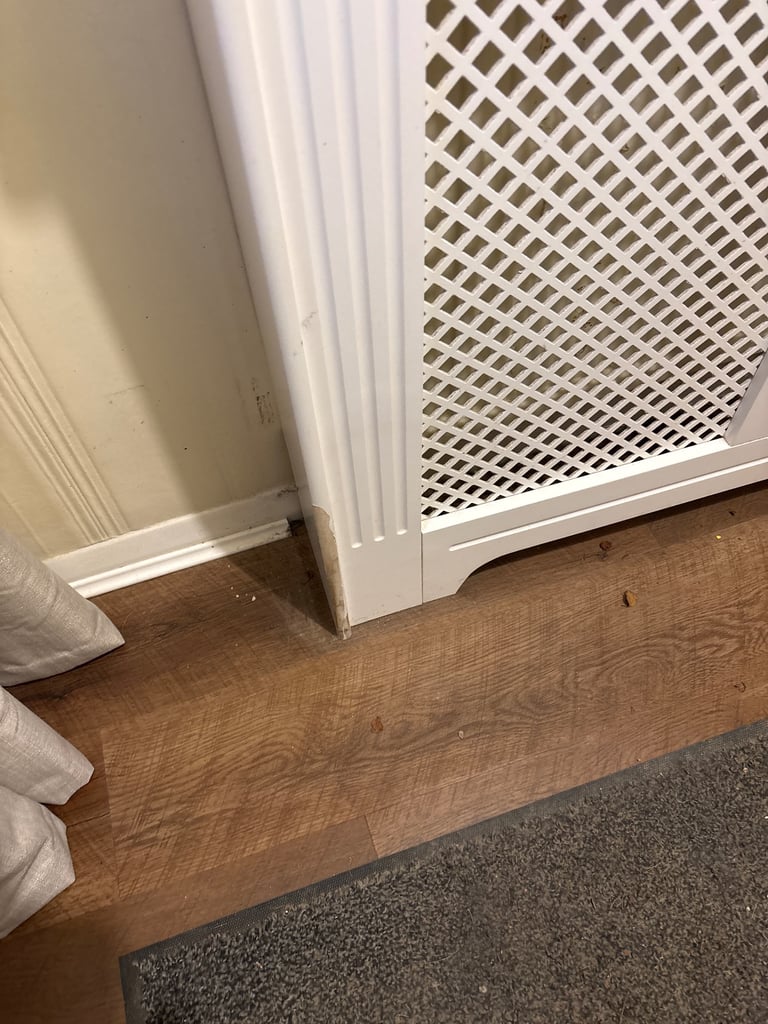 Free radiator cover