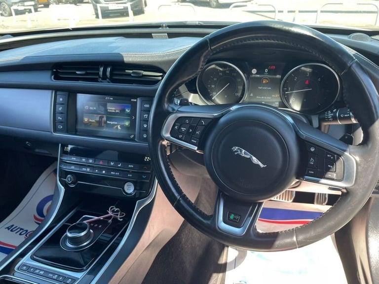 2018 Jaguar XF 2.0 D R-SPORT AWD 4d 177 BHP Saloon Diesel Automatic