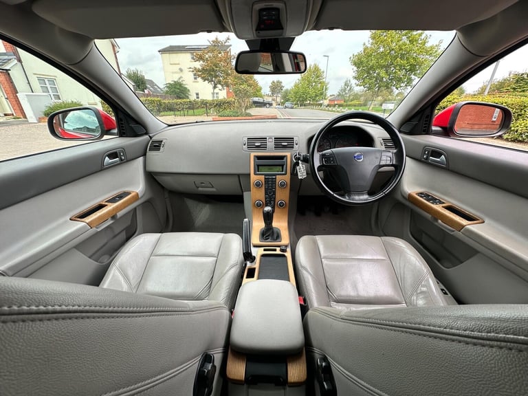 2009 Volvo V50 1.6D DRIVe SE Lux Euro 4 (s/s) 5dr ESTATE Diesel Manual