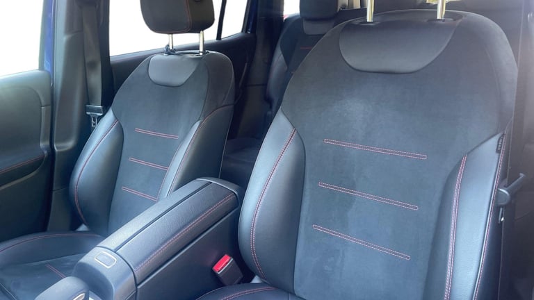 2022 Mercedes-Benz GLB GLB 200 AMG LINE EXECUTIV Estate Petrol Automatic