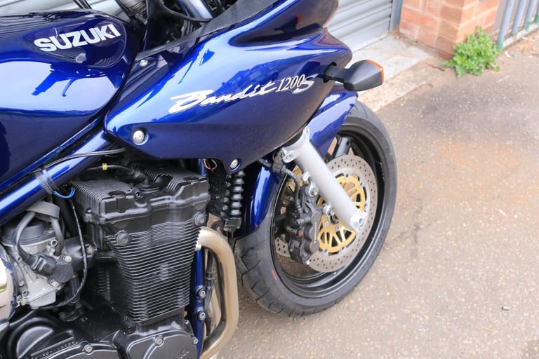 Suzuki GSF1200S K1 BANDIT 1200 2001