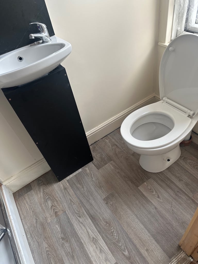 STUDIO FLAT TO RENT / All Bills Included / WF1 / Furnished / For Let / Wakefield