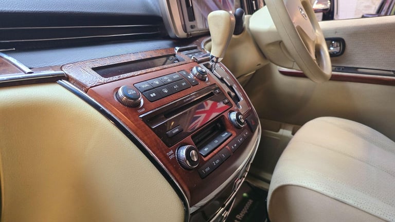 2005 Nissan Elgrand 4wd 2.5 Nismo modified Ready to go  Petrol Automatic