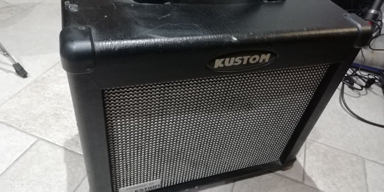 Kustom Guitar Amp, dual 35 DFX