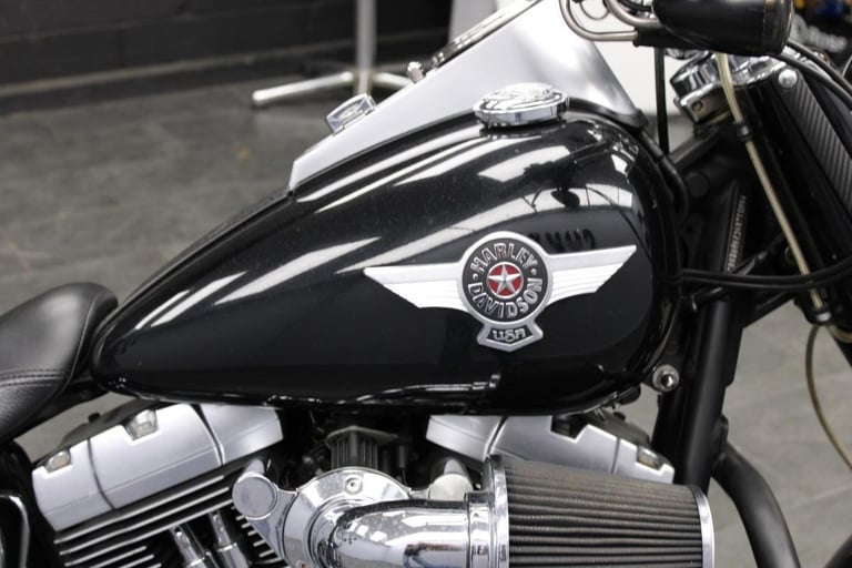 2010 Harley-Davidson FLSTFB Softail Fat Boy Special in Vivid Black