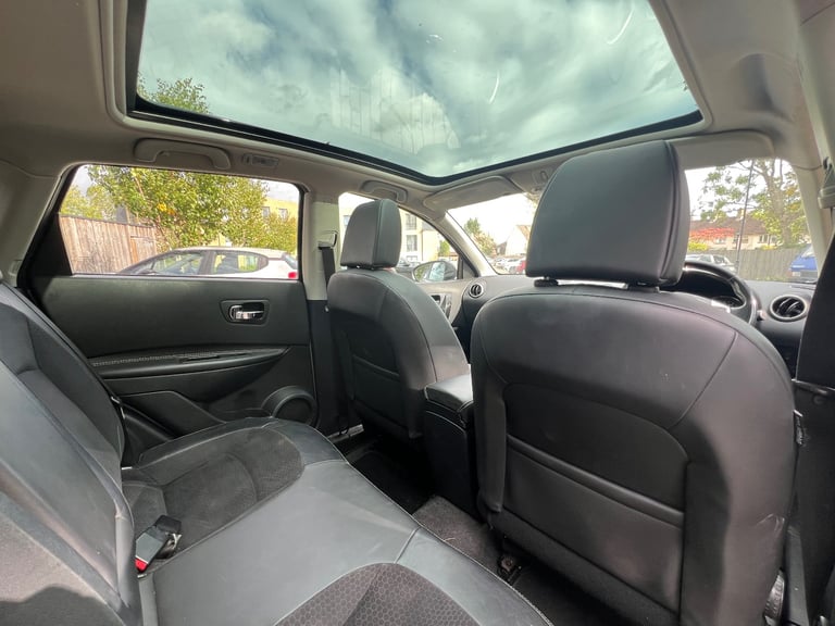 Nissan QASHQAI Automatic