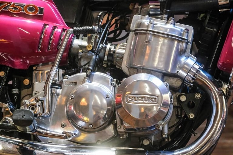 Suzuki GT750 "Kettle" Fully Restored Example