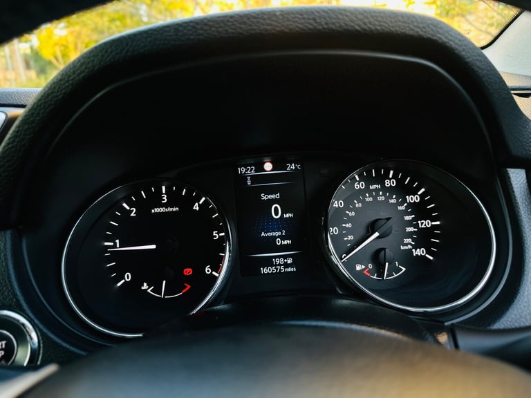 2014 Nissan Qashqai 1.5 dCi Tekna 5dr Diesel