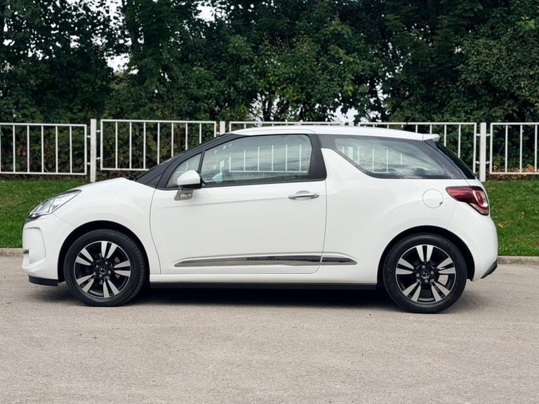 2017 DS Automobiles DS 3 1.2 PureTech Chic Hatchback 3dr Petrol Manual Euro 6 (82 ps) Hatchback P...