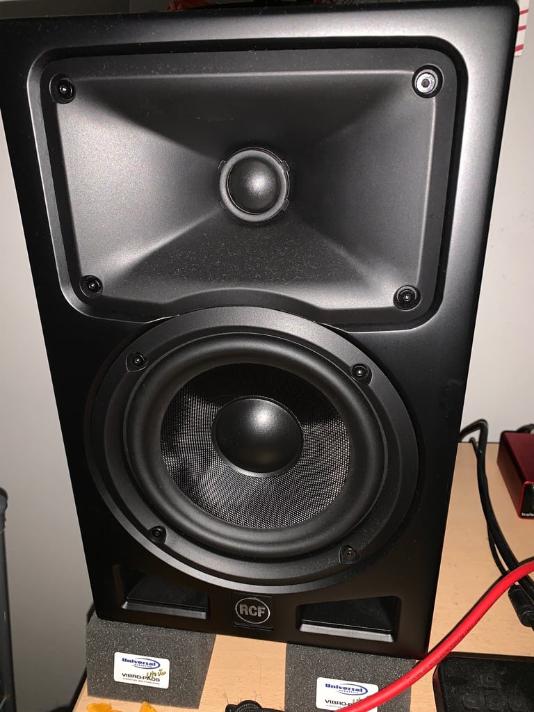 Studio monitors 