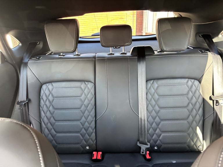 2023 Ford Puma 1.0 EcoBoost Hybrid mHEV 155 ST-Line Vignale 5dr Hatchback Petrol Manual