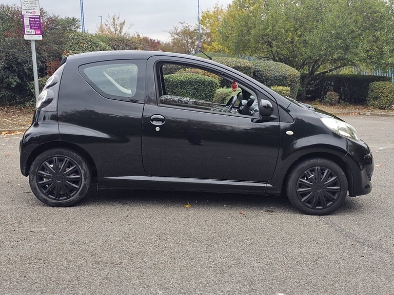 Citroen, C1, Hatchback, 2010, Manual, 998 (cc), 3 doors