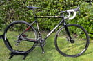 Giant TCX SLR2 CX Gravel Bike / Shimano 105 / Carbon Forks