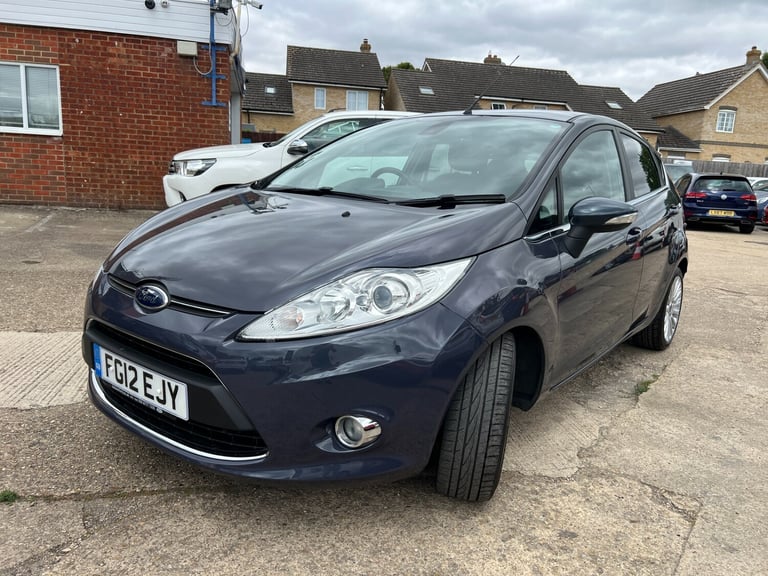 2012 Ford Fiesta 1.4 Titanium 5dr Auto HATCHBACK Petrol Automatic