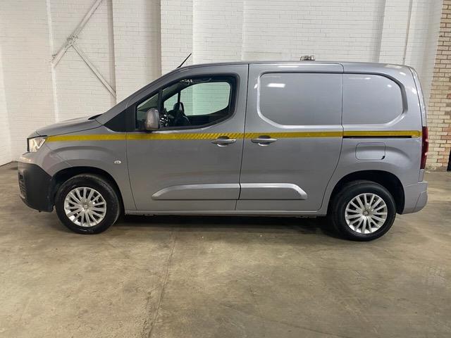 2021 Peugeot Partner 650 1.5 BlueHDi 75 Professional Van PANEL VAN DIESEL Manual