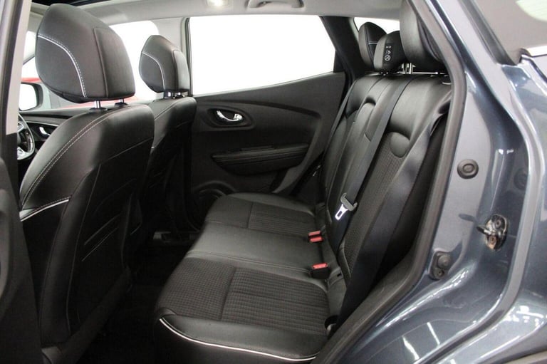 RENAULT KADJAR 1.6 dCi Signature Nav Euro 6 (s/s) 5dr 2016