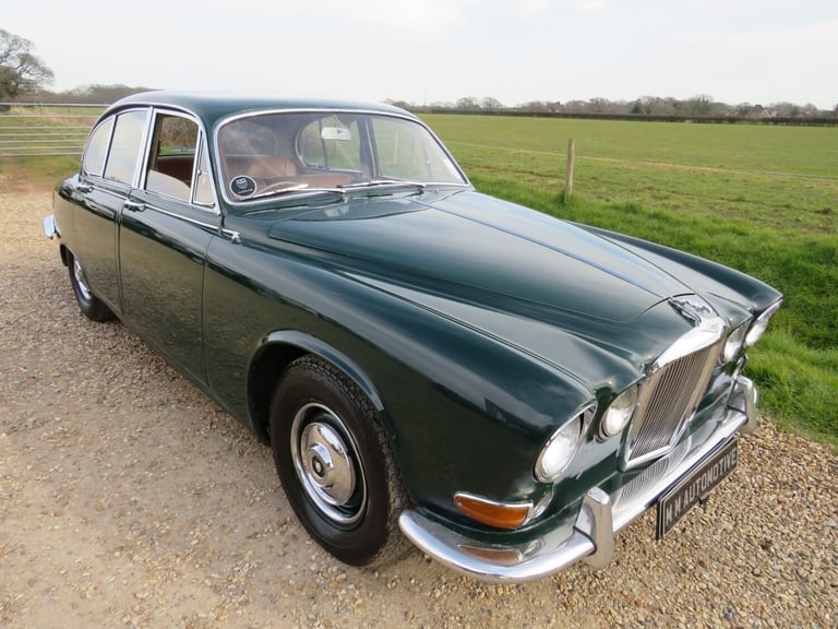 1968 Jaguar 420 4.2 MOD MANUAL Saloon Petrol Manual