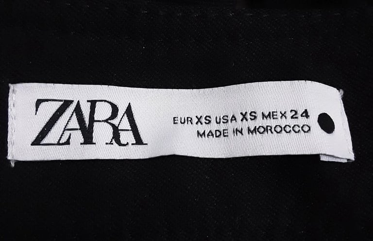 Zara Womens high waist pleats trousers, buttons at bottom. Eur XS W28-30" L26"