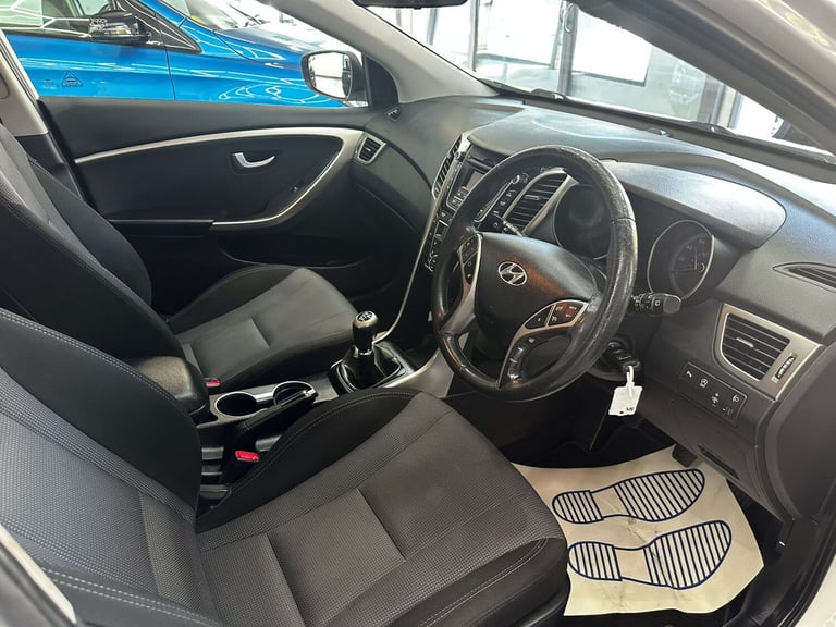 HYUNDAI I30 1.6 CRDi Blue Drive Style 2013