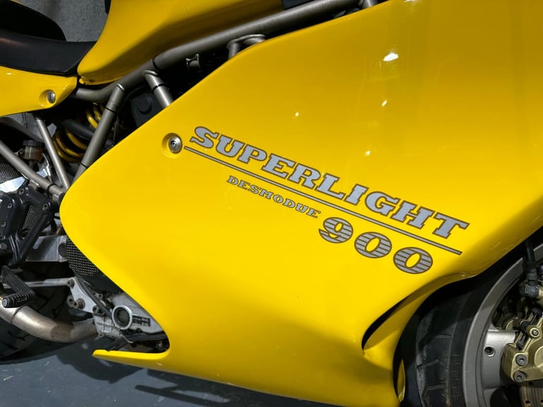 Ducati 900ss Super Light MK3 (Build Number 284)