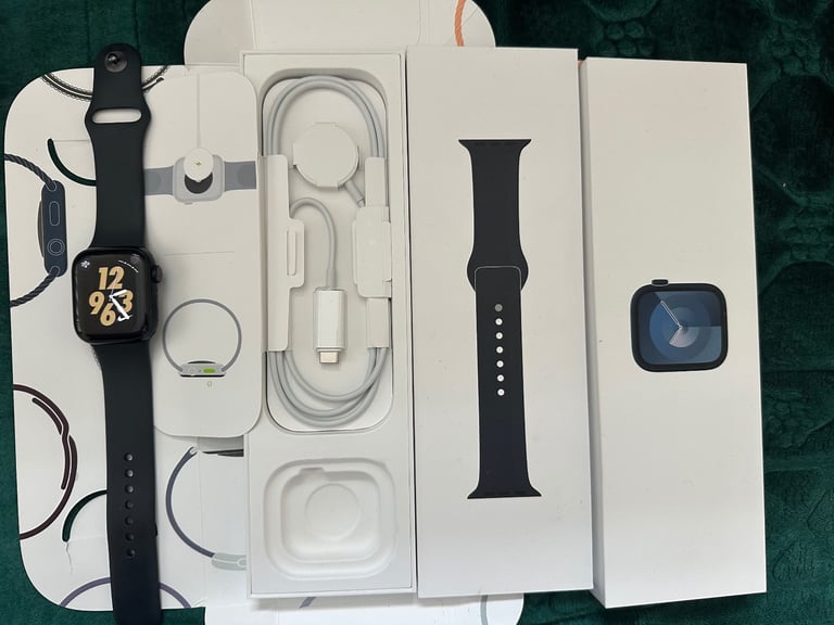 Apple Watch series 9 41MM GPS + cellular 