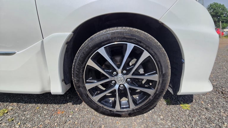 Fresh JDM Import Toyota Estima Aeras G Edition 2.4 Auto 7 Seater MPV Ulez Free