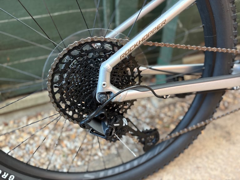 Specialized Rockhopper Expert 27.5  Medium (2025) New-Unboxed