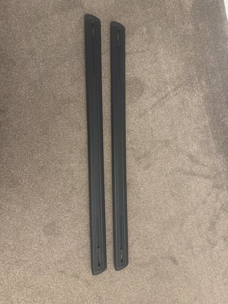 Thule Evo black aluminium WingBars package